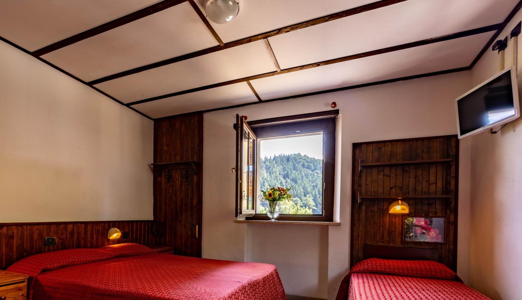Hotel, Bar & Bistrot Saint Nicolas Gran Paradiso Εξωτερικό φωτογραφία