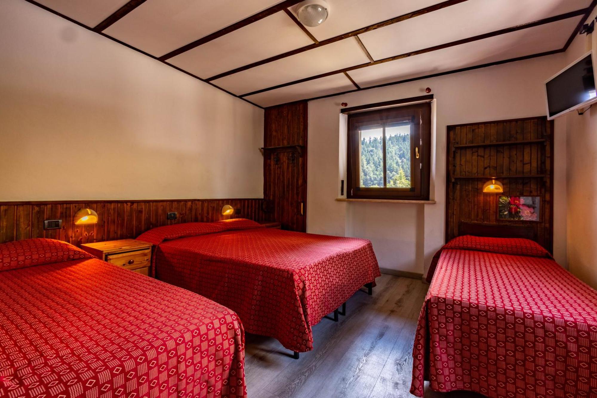 Hotel, Bar & Bistrot Saint Nicolas Gran Paradiso Εξωτερικό φωτογραφία