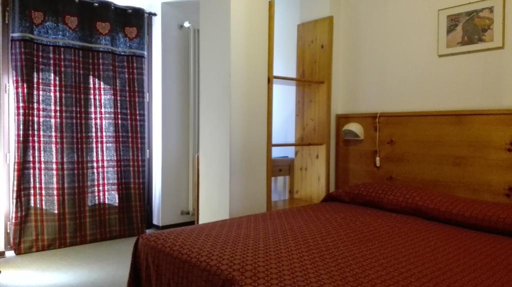 Hotel, Bar & Bistrot Saint Nicolas Gran Paradiso Εξωτερικό φωτογραφία