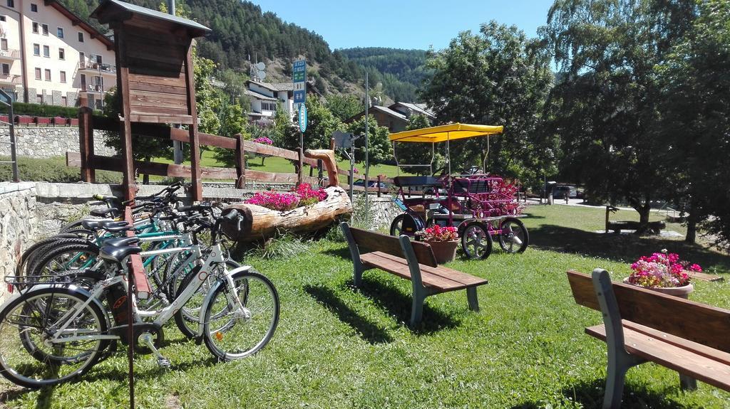 Hotel, Bar & Bistrot Saint Nicolas Gran Paradiso Εξωτερικό φωτογραφία