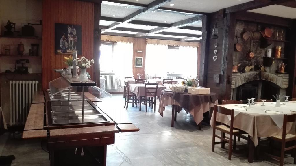 Hotel, Bar & Bistrot Saint Nicolas Gran Paradiso Εξωτερικό φωτογραφία